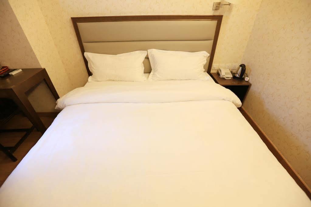 Towns Well Hotel Macau Exterior photo